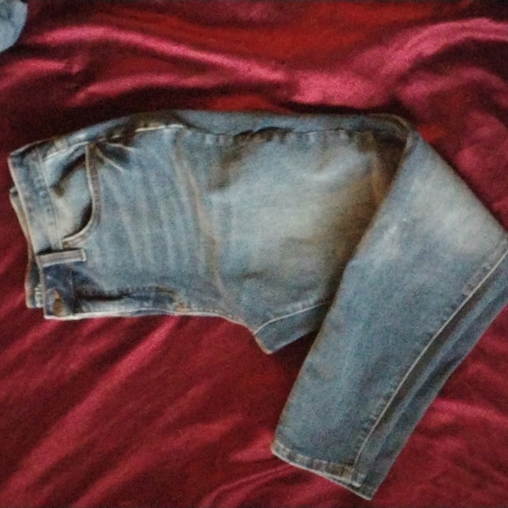 Jeans - Picture 2 of 4